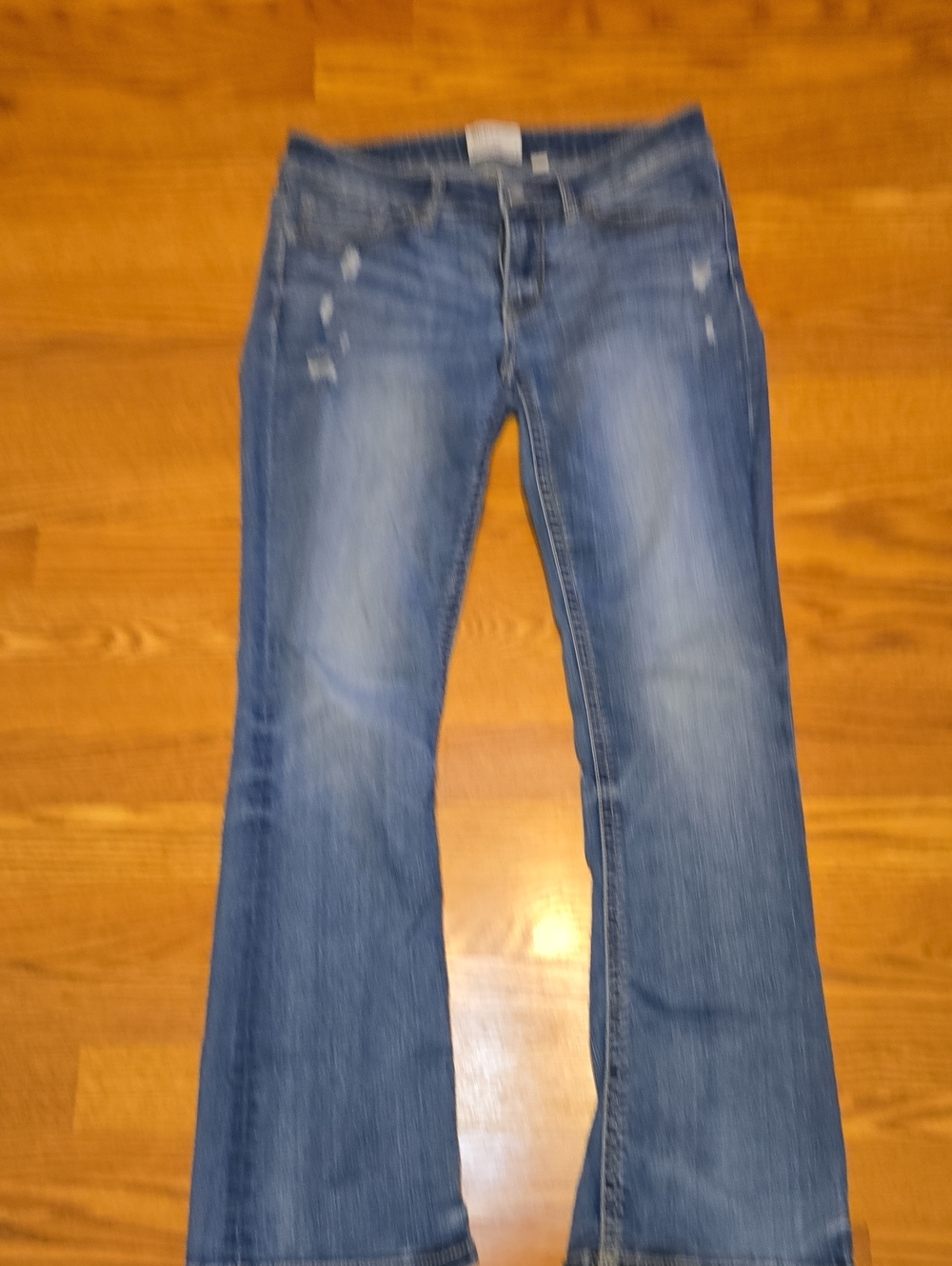 BKE Stella Distressed Jeans